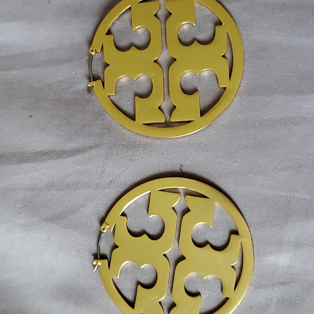 Tory burch earrings
